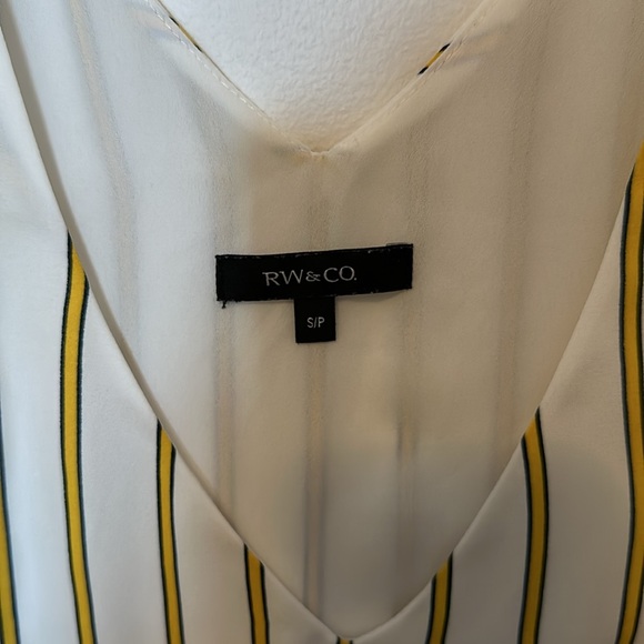 RW&CO Stripped V-Neck Silky Crepe Cami - Picture 4 of 7